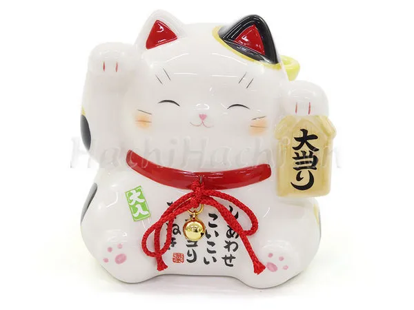 Mèo thần tài màu trắng truyền thống mang lại sự thuần khiết và may mắn