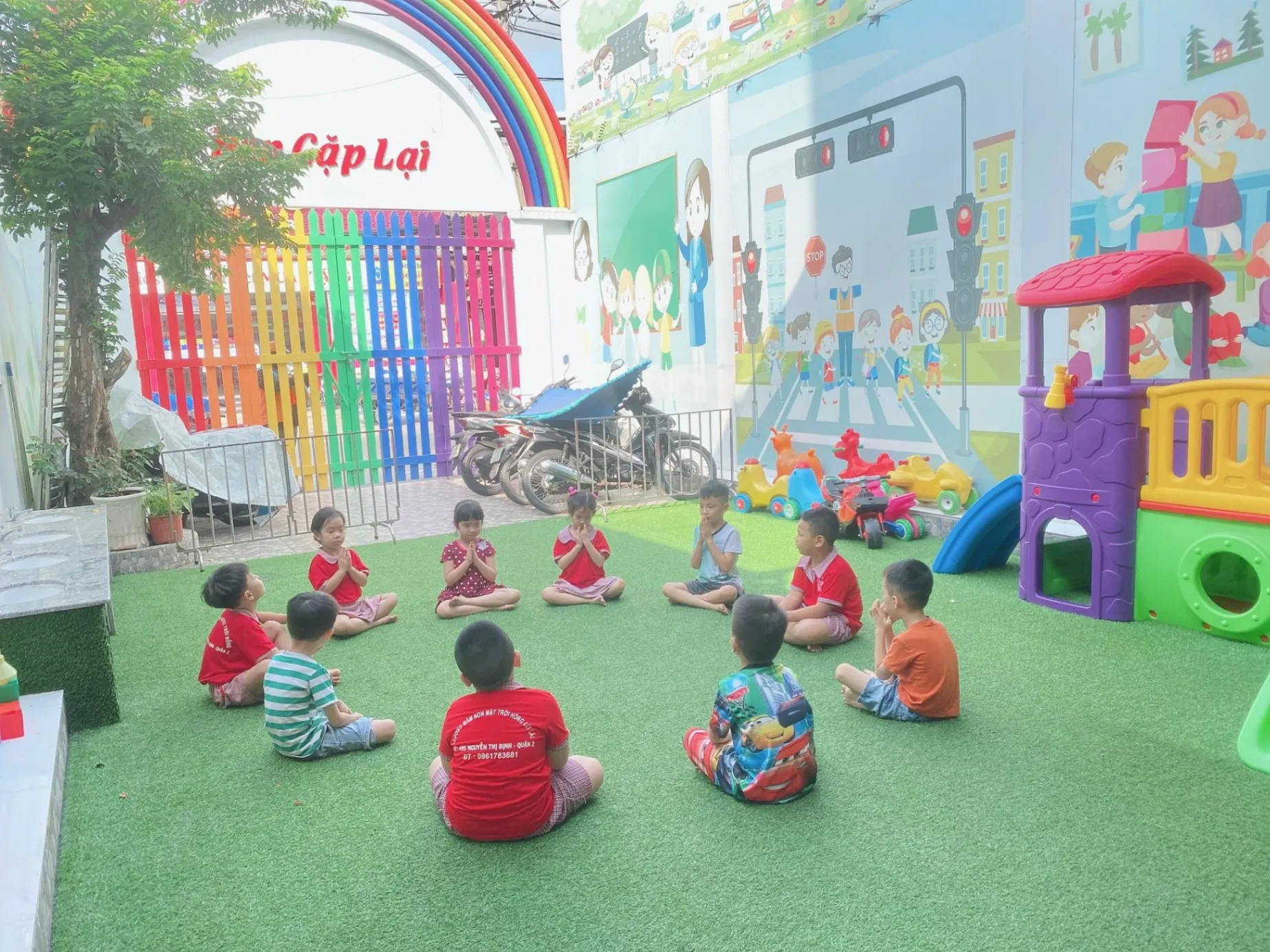 Mầm Non Chuột Túi Thông Minh Quận 2: Đánh Giá Chất Lượng Và Uy Tín Giáo Dục