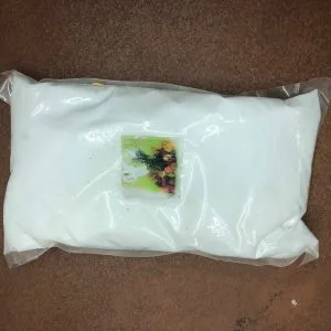 Cát tắm chuyên dụng giúp vệ sinh bộ lông và giữ sức khỏe của hamster