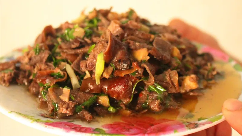 Chuột đồng xào lăn nước cốt dừa, tuyệt kỹ chế biến thịt chuột miền sông nước