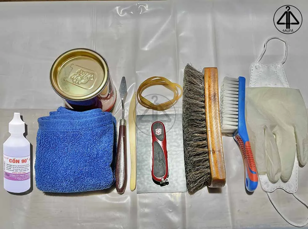 Keo con chó dán giày được không và bộ dụng cụ cần thiết để sửa chữa