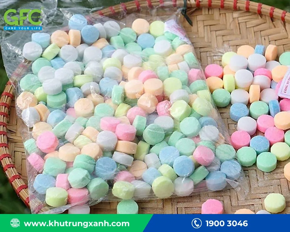 Đặt băng phiến hay long não ở nơi chuột chù thường xuyên đi lại