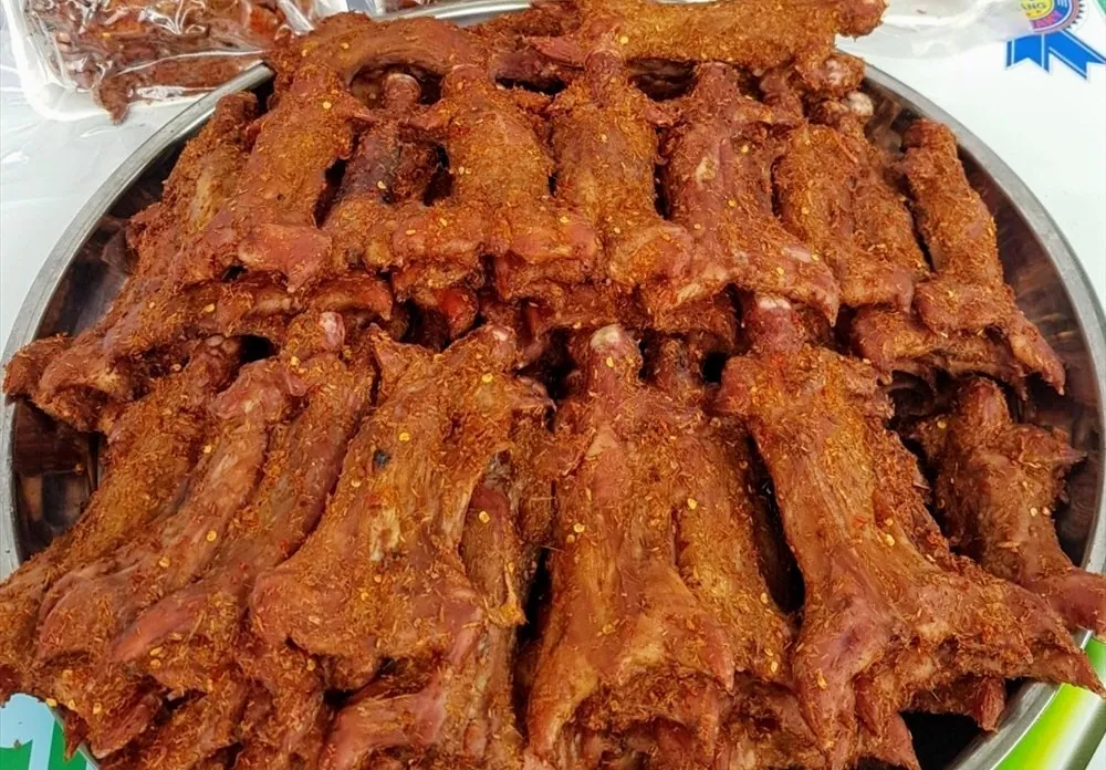 Khô Chuột, một phương thức chế biến thịt chuột đồng truyền thống ở miền núi phía Bắc.