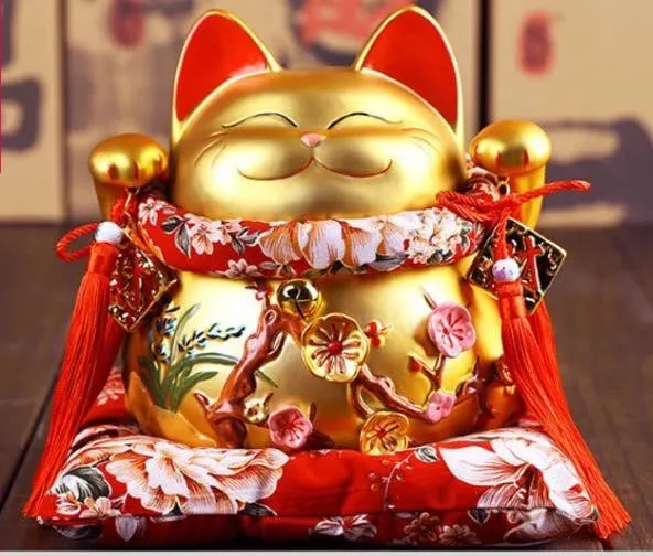 Tay giơ cao lên trời